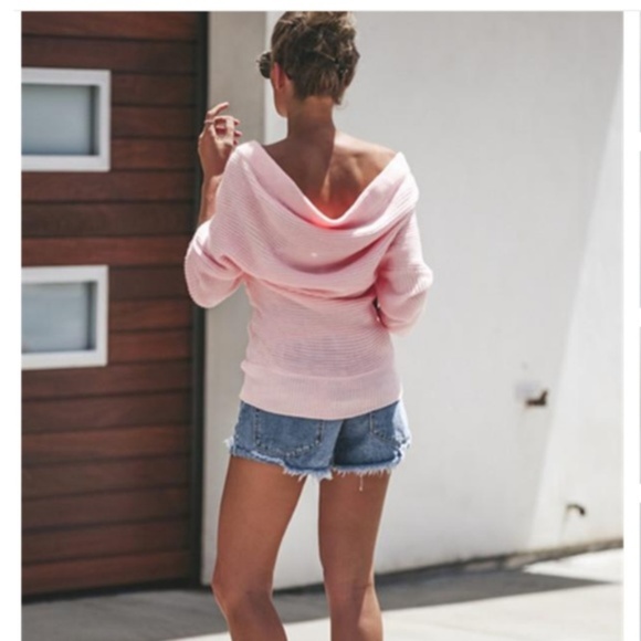 Clearance NO OFFERS slouchy off shoulder sweater - Picture 5 of 6